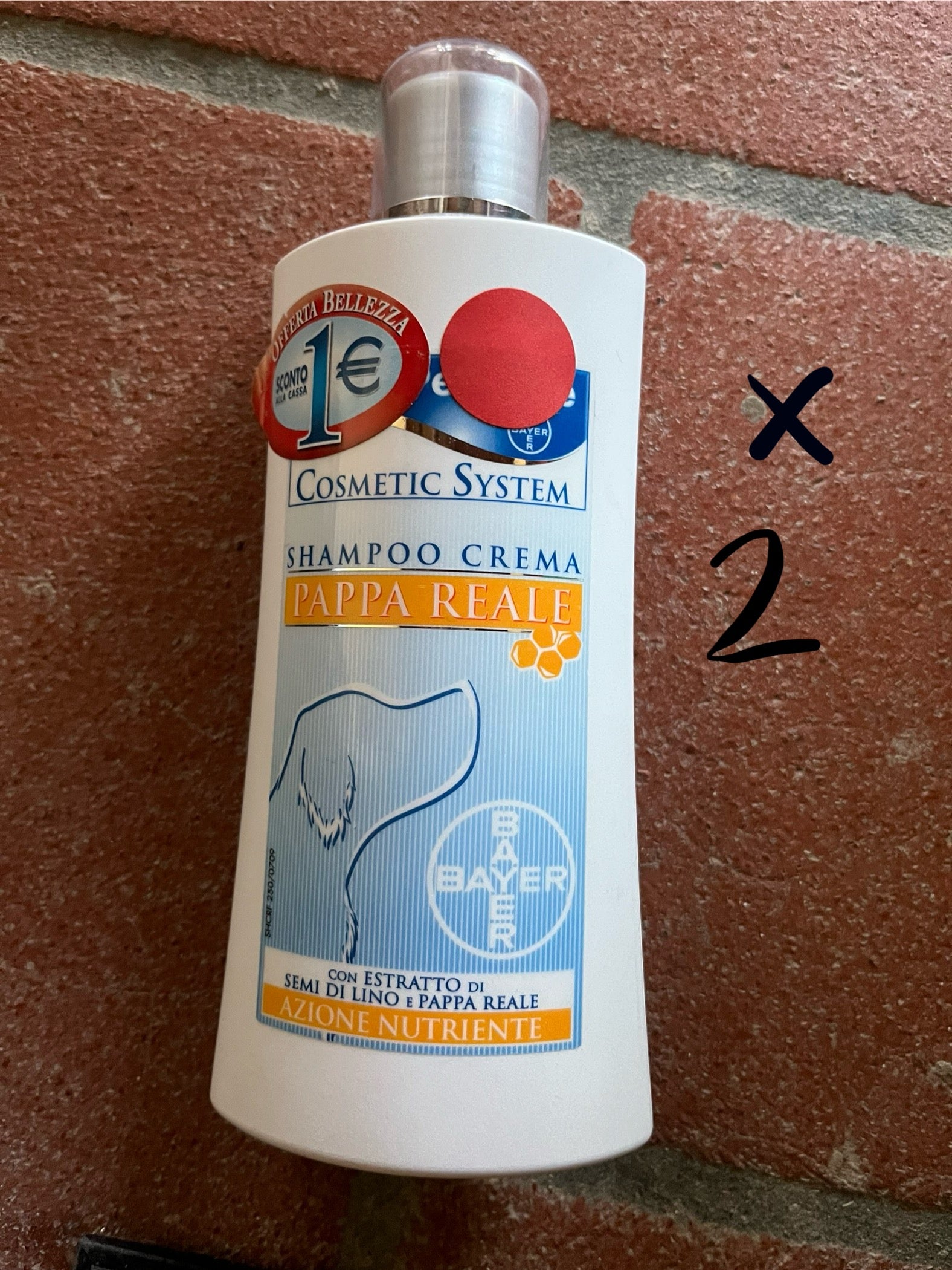 Shampoo crema per cani e gatti alla pappa reale